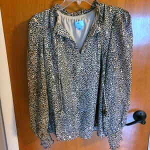 CeCe brand ladies print blouse NWOT